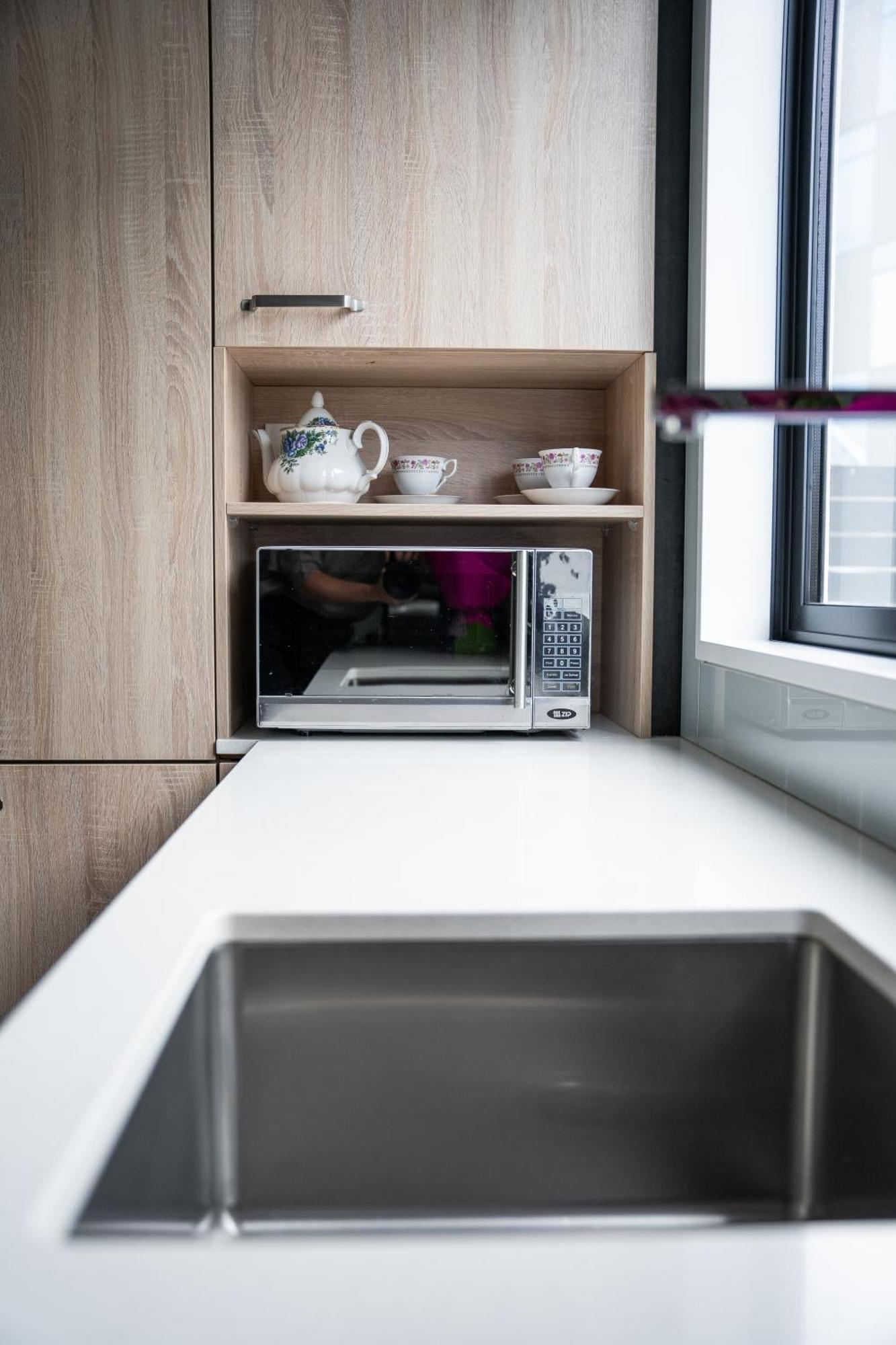 Hagley Park Hidden Gem Apartment Christchurch Bagian luar foto