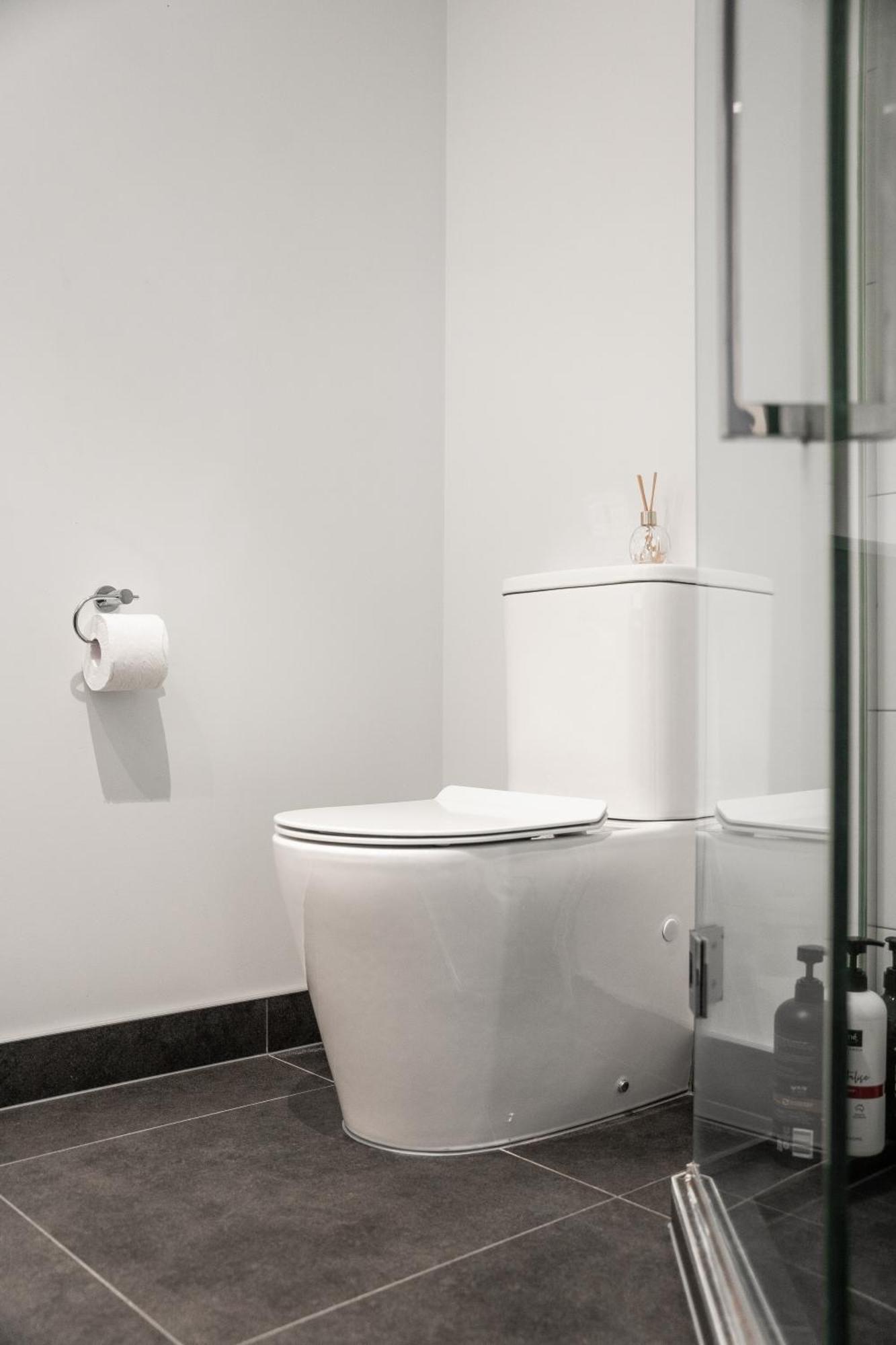 Hagley Park Hidden Gem Apartment Christchurch Bagian luar foto